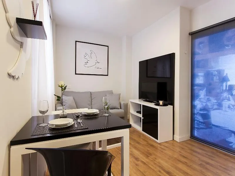 Picasso Suites Malaga Apartamentos Hotel
